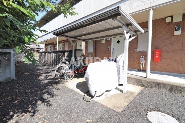 物件内観写真5　(駐輪場)