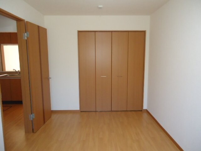 物件内観写真4　(室内)