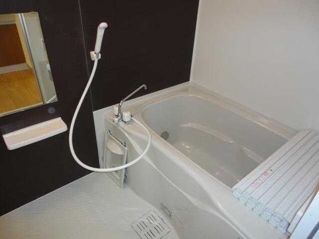 物件内観写真7　(追焚付風呂)