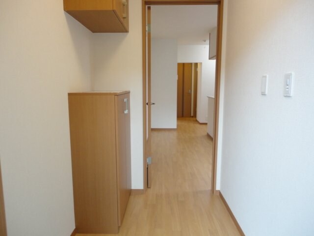 物件内観写真20　(玄関)