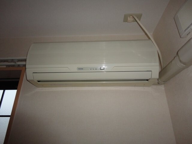 物件内観写真12　(エアコン)