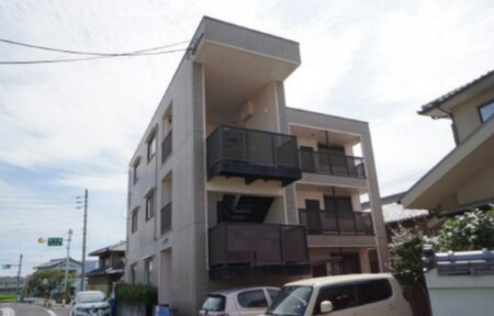 フィネスサン外観写真