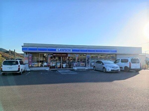 周辺環境(ローソン国分寺町新居店さんまで300m)