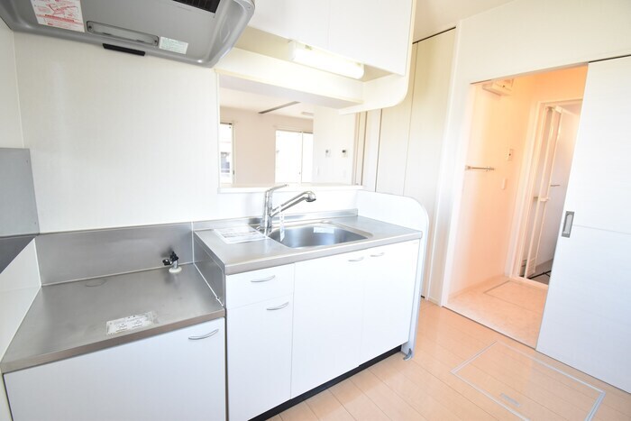 物件内観写真5　(他部屋参照)