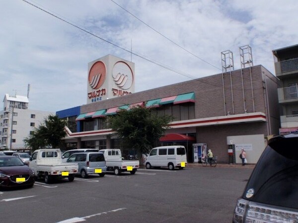 周辺環境(マルナカ善通寺店まで700m)