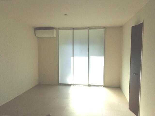 物件内観写真14　(リビング)