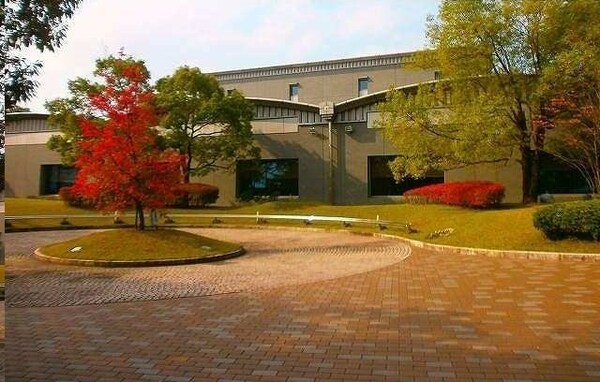 周辺環境(香川県立図書館さんまで1100m)