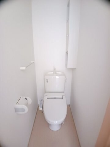 物件内観写真14　(トイレも気になるポイント)