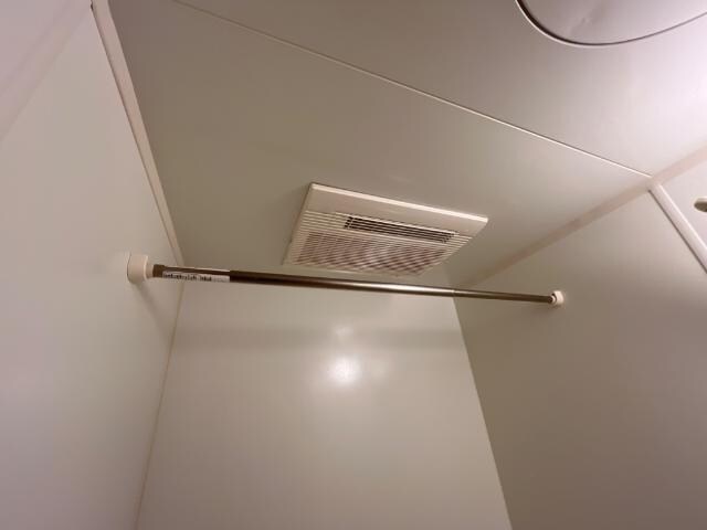 物件内観写真27　(浴室乾燥機)