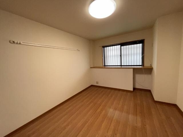 物件内観写真22　(洋室)