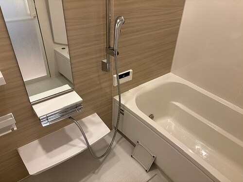 物件内観写真5　(浴室)