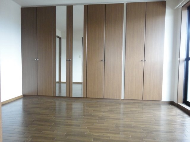 物件内観写真15　(南洋室)