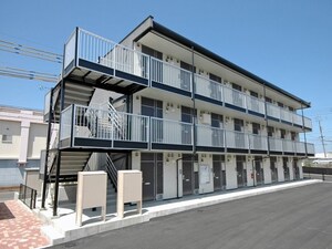 レオパレスアルブルヴィラージュ外観写真