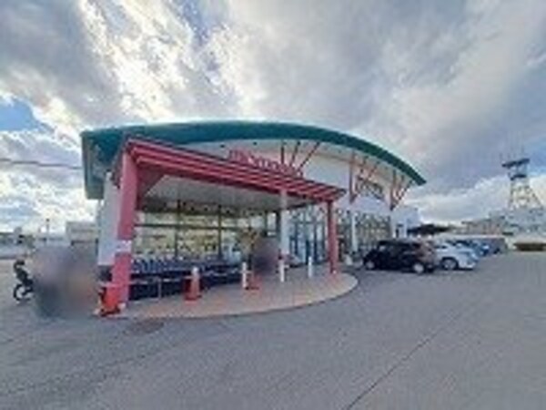 周辺環境(マルナカ仏生山店さんまで700m)