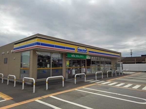 周辺環境(ミニストップ観音寺木之郷店まで600m)