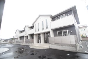 レグルス　D棟外観写真