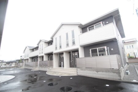 レグルス　D棟外観写真