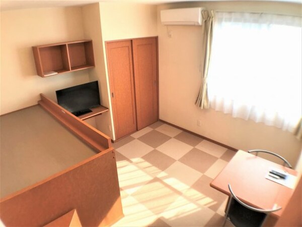 居室(　)