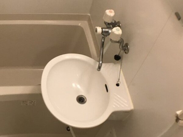 内装他