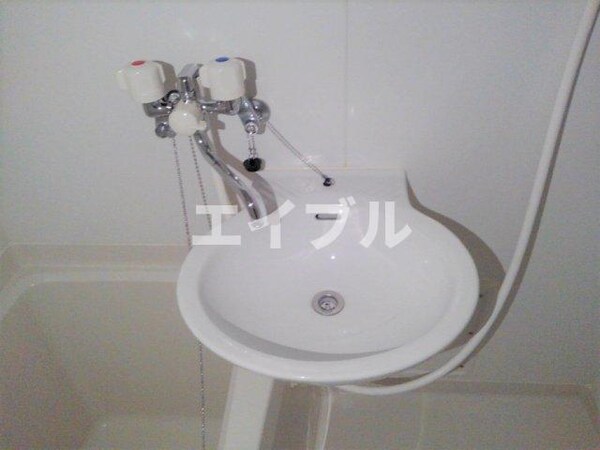 内装他