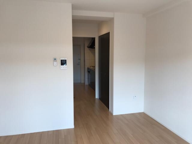 物件内観写真9　(洋室)