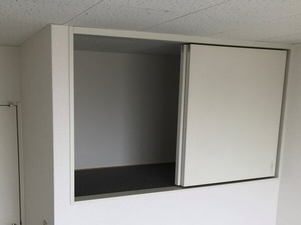 内装他