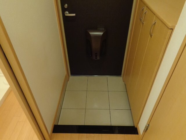 物件内観写真22　(玄関)