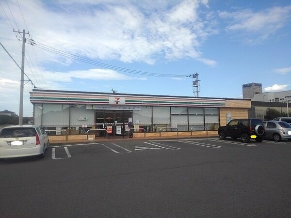 周辺環境(セブンイレブン多度津町葛原店まで500m)