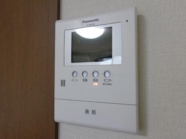 物件内観写真24　(カメラ付インターホン)