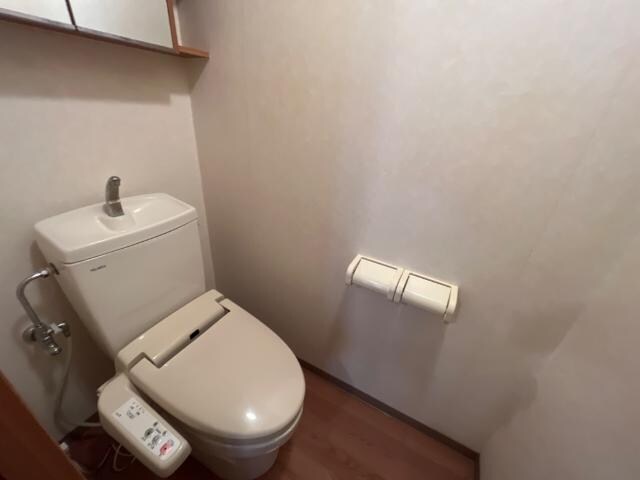 物件内観写真9　(シャワー付トイレ（イメージ）)