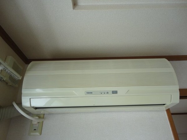 建物設備(エアコン)