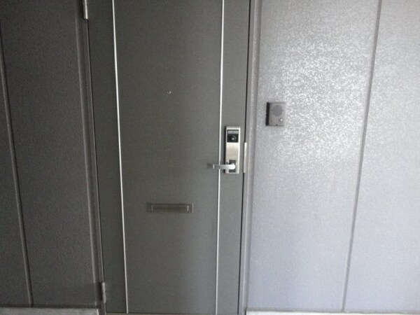 玄関(玄関ドア)