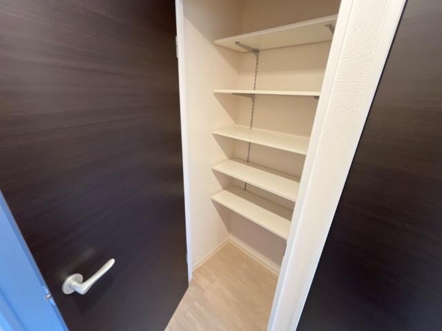 物件内観写真27　(下駄箱)