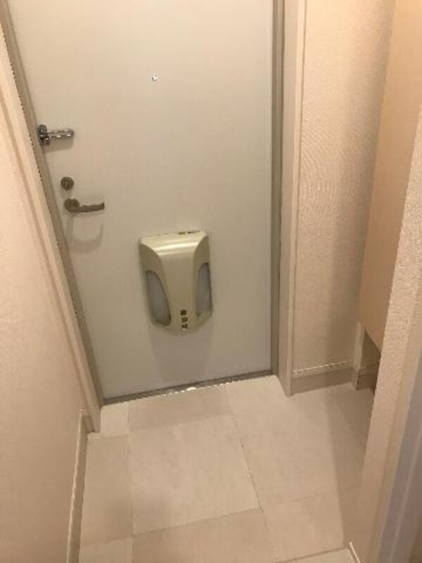 玄関(玄関)