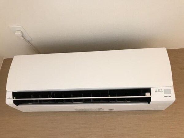 建物設備(エアコン)