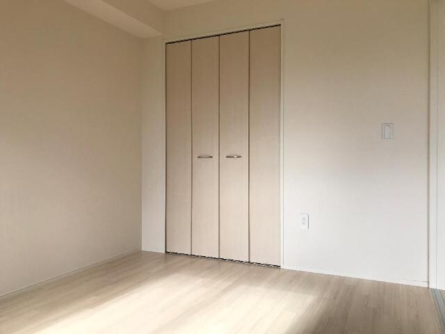 物件内観写真18　(洋室)