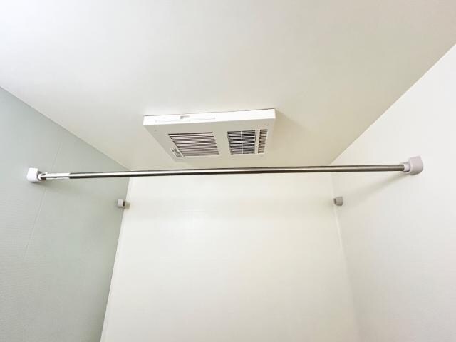 物件内観写真24　(浴室乾燥機)