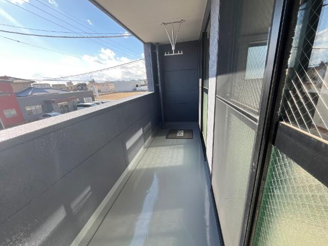 物件内観写真12　(ベランダ)