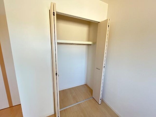 収納(クローゼット)