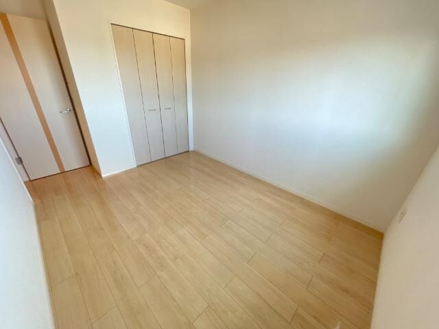 物件内観写真26　(洋室)