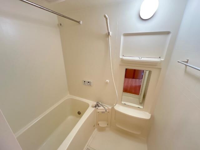 物件内観写真12　(バス／シャワールーム等)