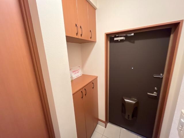 物件内観写真19　(下駄箱)