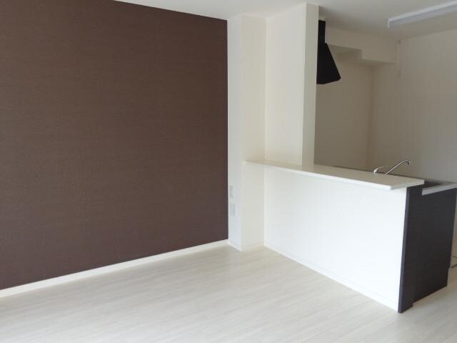 物件内観写真10　(リビング（イメージ）)