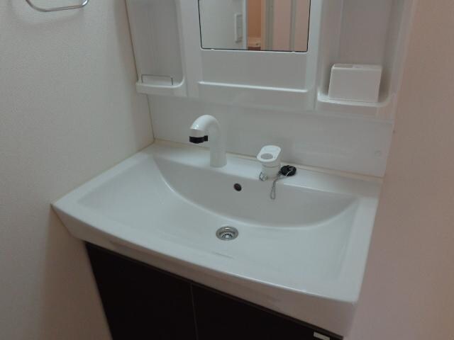 物件内観写真19　(洗髪洗面化粧台（イメージ）)