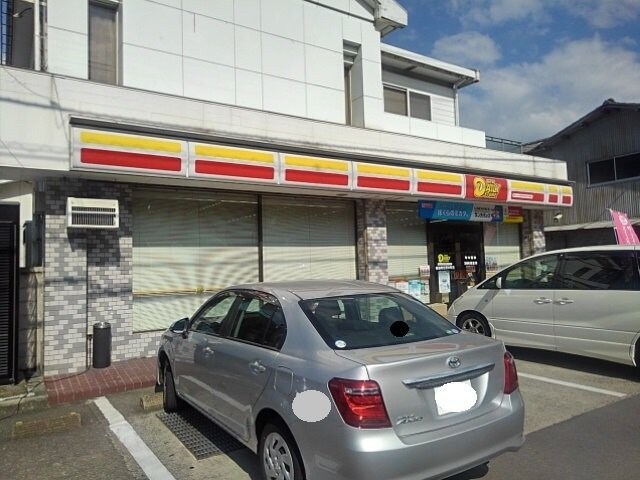 物件外観写真6　(デイリーヤマザキ善通寺生野本町まで650m)