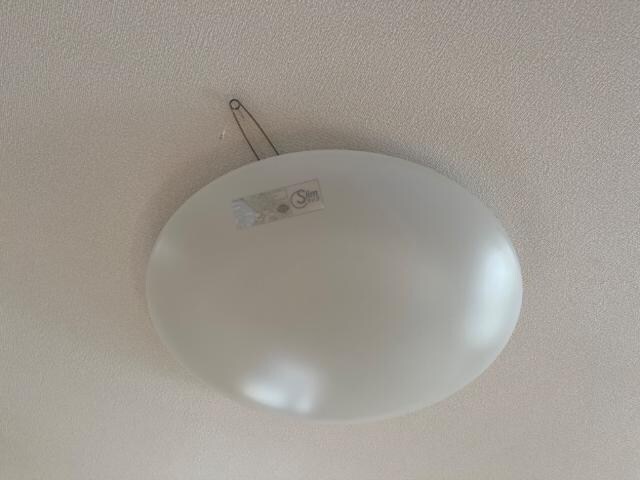 物件内観写真16　(照明)