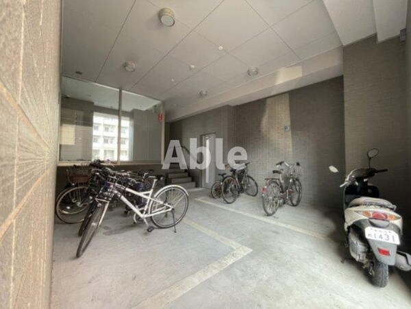 建物設備(駐輪場/バイク置場)