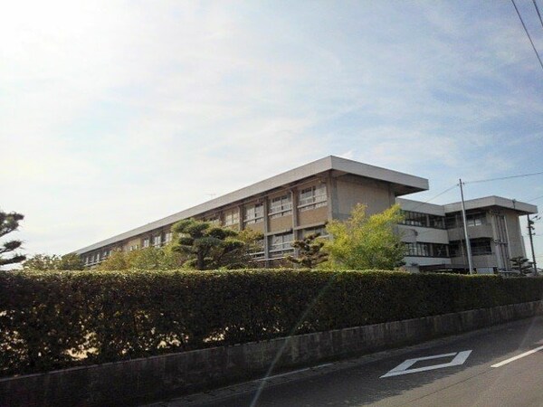 周辺環境(多度津町立豊原小学校まで800m)