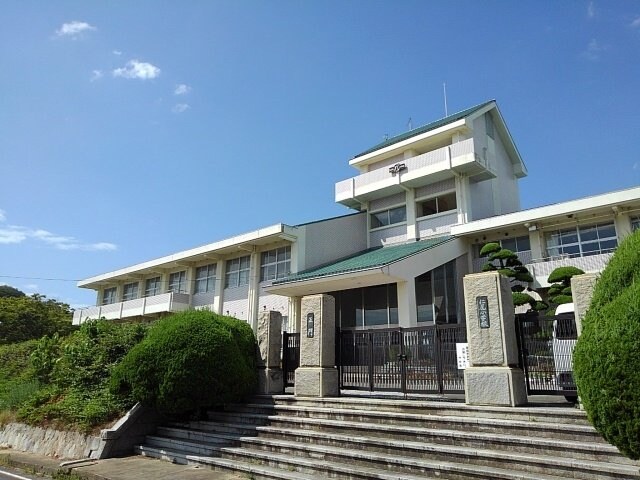 物件外観写真7　(三豊市立仁尾小学校まで1100m)