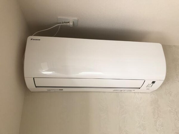 建物設備(エアコン)